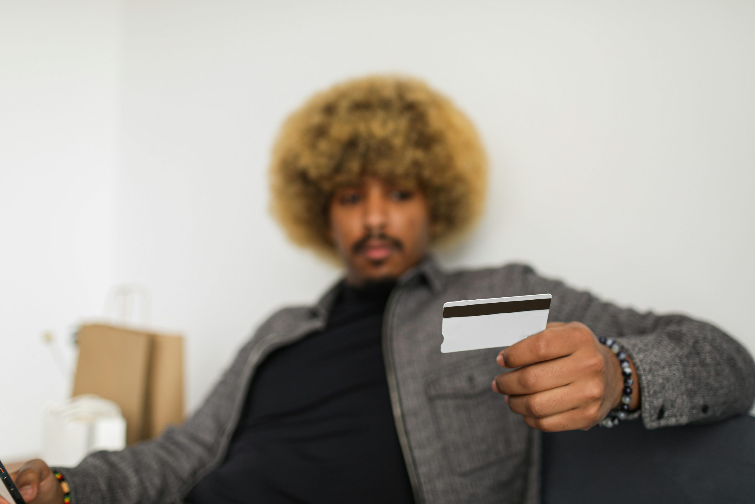 The History of Credit Cards: When, Why, and How Were They Invented?